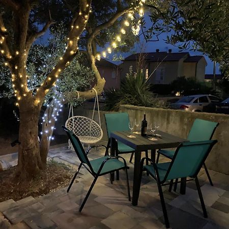 Apartments Aisa* Countryside Holiday Just 500M From The Beach! كرك المظهر الخارجي الصورة