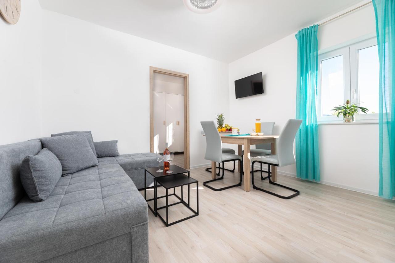 Apartments Aisa* Countryside Holiday Just 500M From The Beach! كرك المظهر الخارجي الصورة
