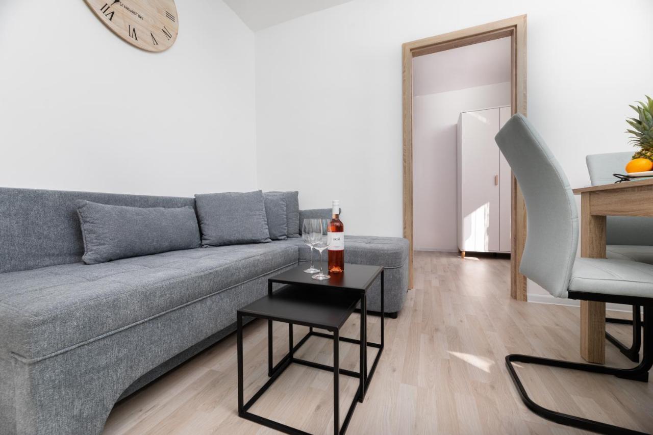 Apartments Aisa* Countryside Holiday Just 500M From The Beach! كرك المظهر الخارجي الصورة