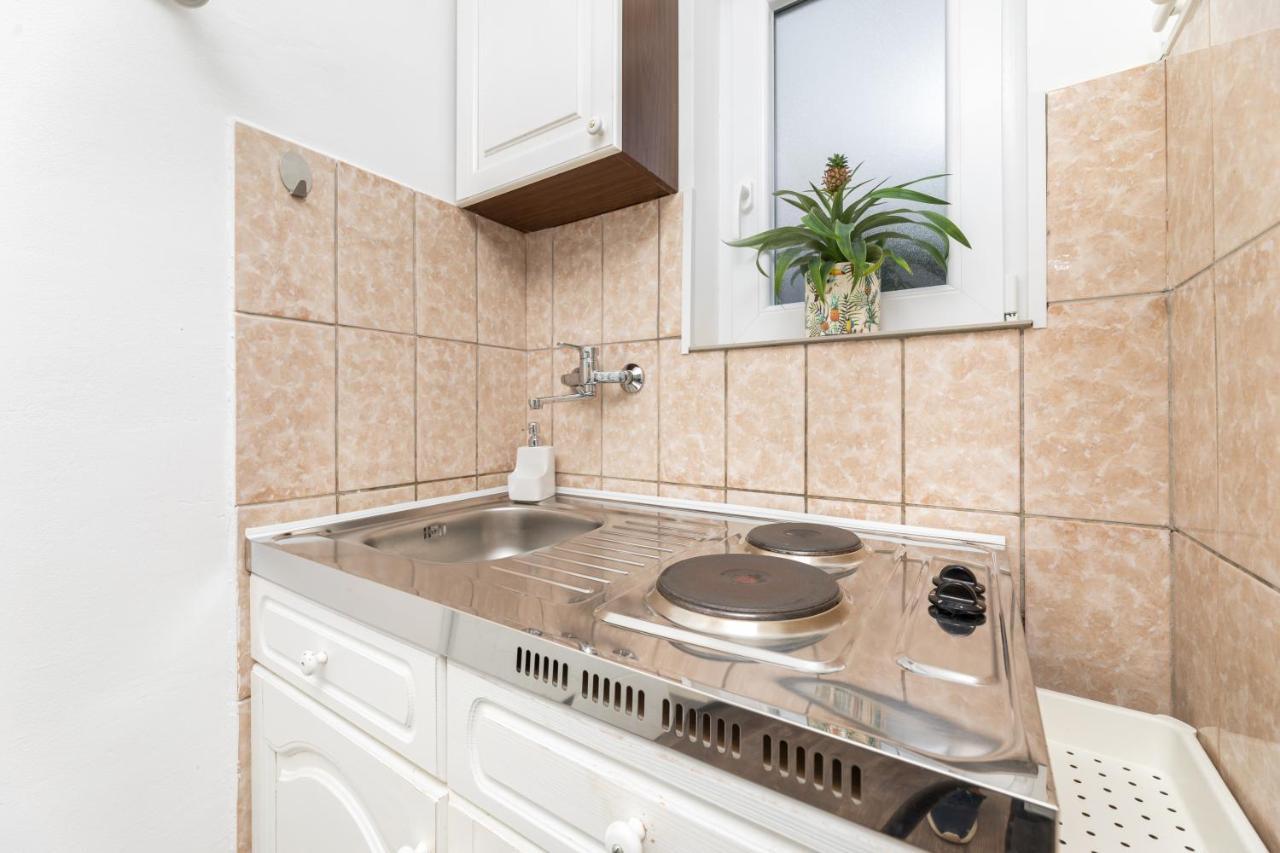 Apartments Aisa* Countryside Holiday Just 500M From The Beach! كرك المظهر الخارجي الصورة