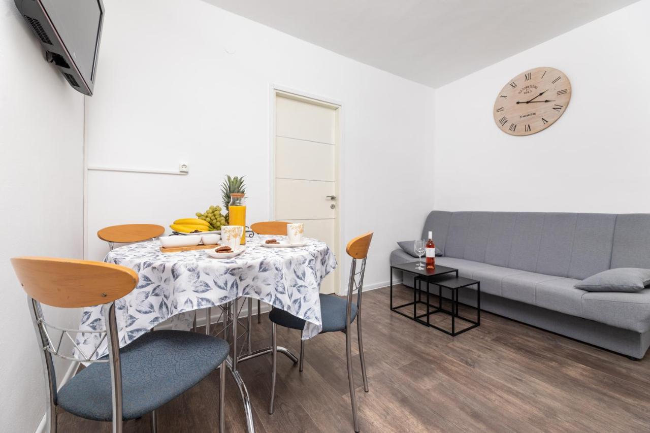 Apartments Aisa* Countryside Holiday Just 500M From The Beach! كرك المظهر الخارجي الصورة