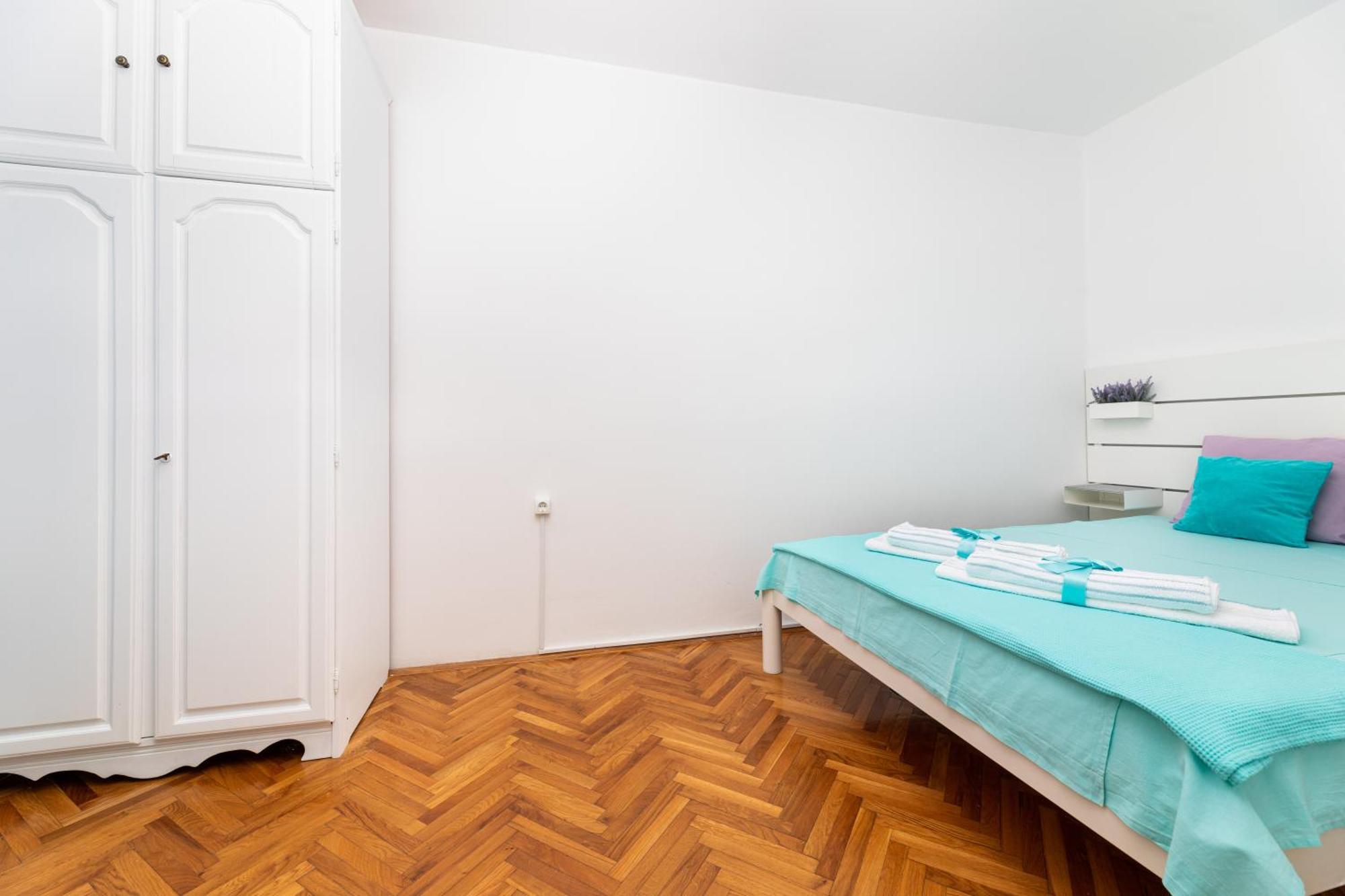 Apartments Aisa* Countryside Holiday Just 500M From The Beach! كرك المظهر الخارجي الصورة